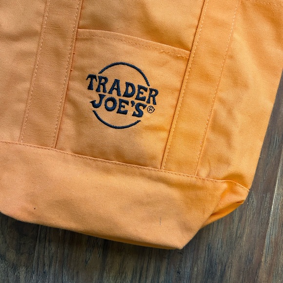 Trader Joe's limited edition mini canvas tote bag in orange - Picture 8 of 8